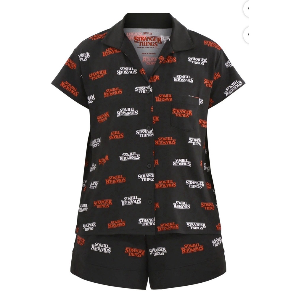 Netflix Stranger Things Women's Pajama Set – 2-Piece Top & Shorts - 2XL - NWT